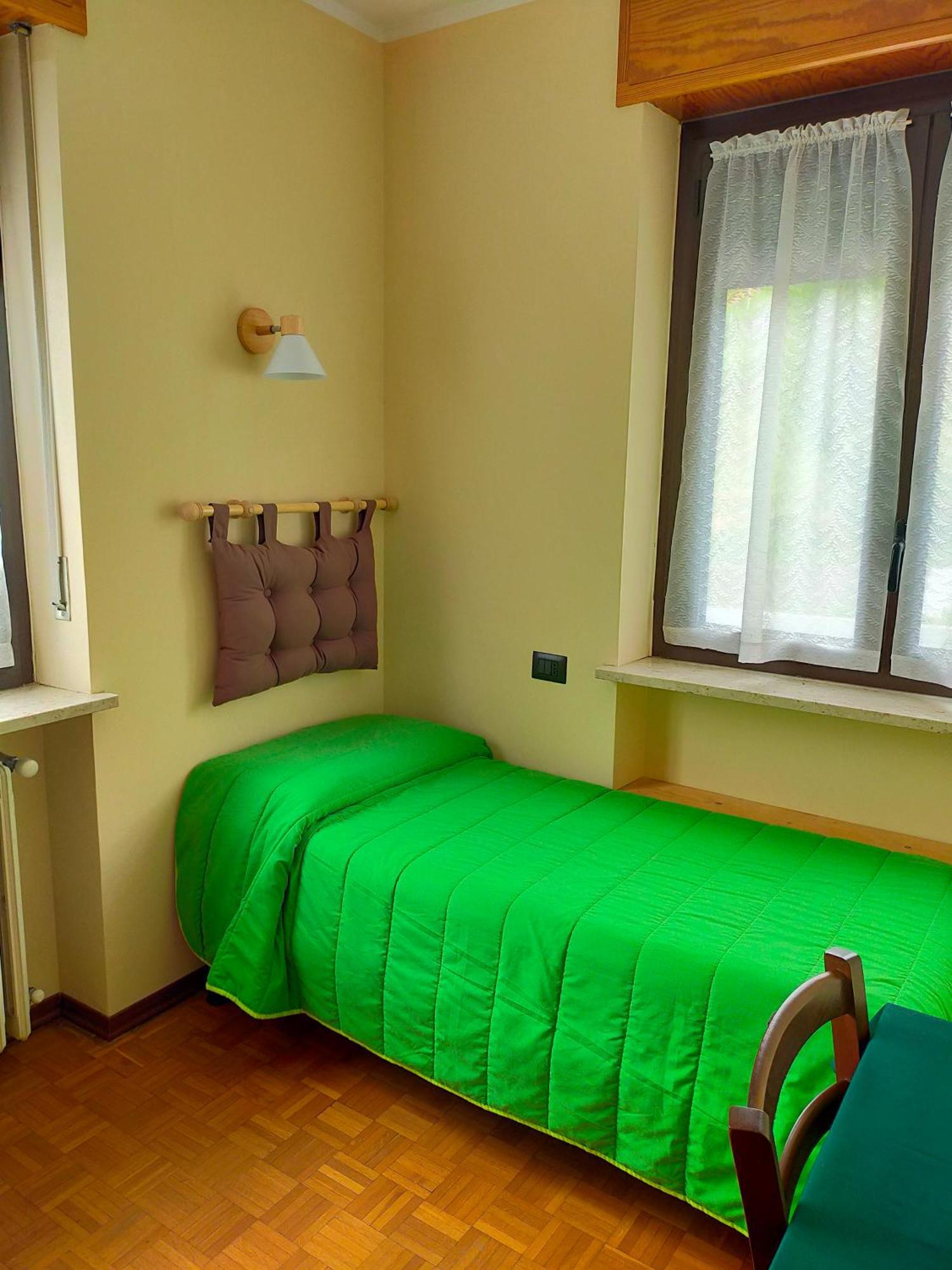 Bed and Breakfast La Via Del Sole Susa Exterior foto